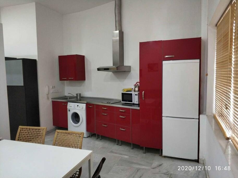 Jp7 Piso Y Parking 10Min Sevilla - Zona Comercial - Joyeria - Pescaderia Camas Bagian luar foto